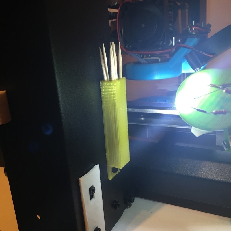 Toothpick-holder for Wanhao i3