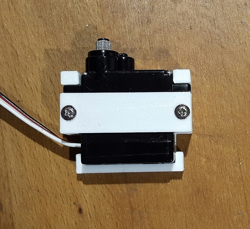 Hyperion DS09 wing servo mount