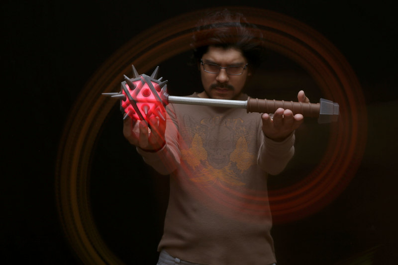 Glowing Icosahedron Mace with Spikes