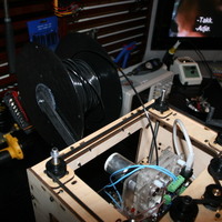 Makerbottable spool-holder - Thumbnail 3