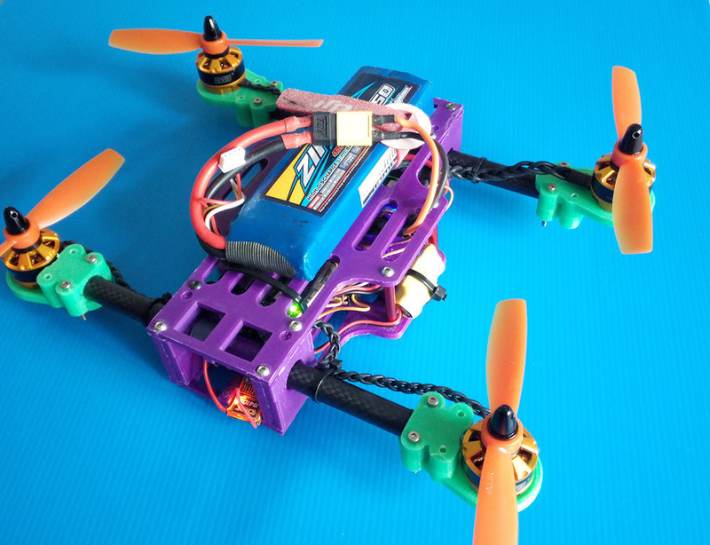 330 Tilt-arm quad racer drone