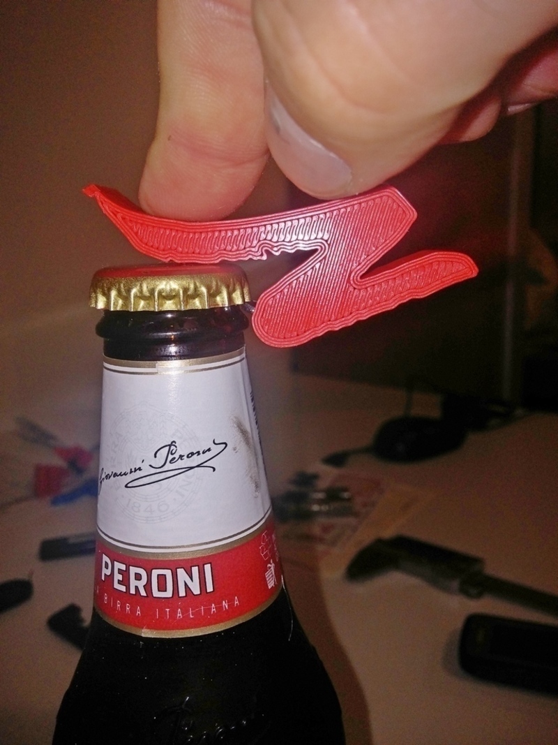 Specialized Keyring - Bottle opener !! 