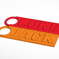 Name tag with engraved last name key ring - Thumbnail 1