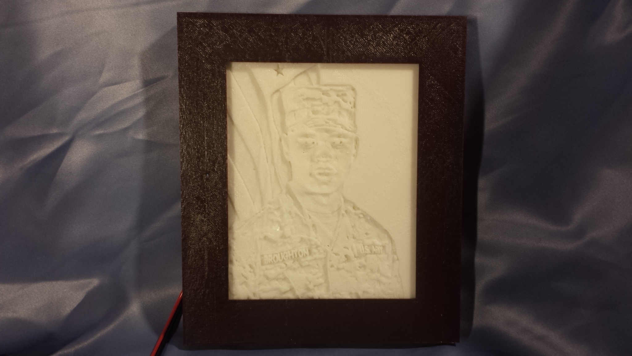 Download 3d Printed Lithophane Frame With Led Lights By Mrbill Pinshape