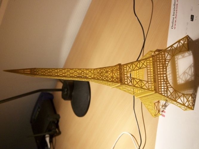 Easy printable Eiffel Tower
