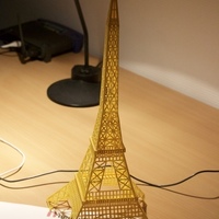 Easy printable Eiffel Tower - Thumbnail 2