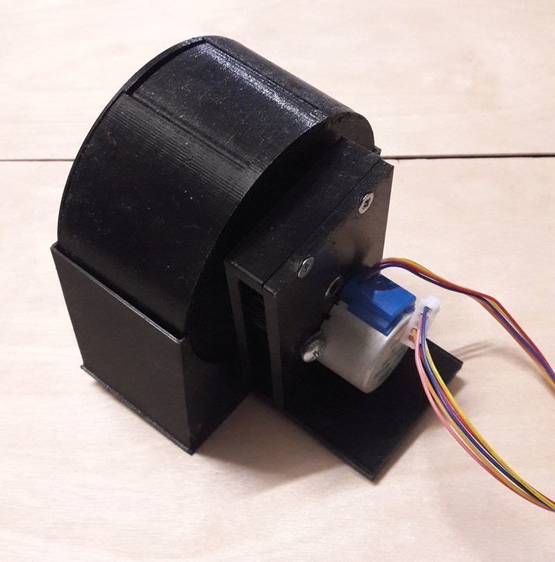 Arduino aquarium feeder