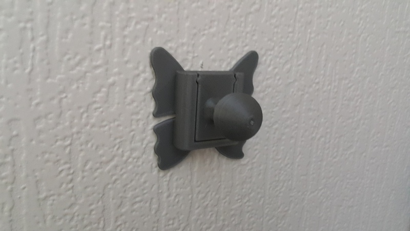 Crochet clic- Wall hook - forme papillon