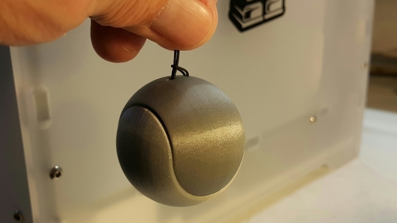 Balle de tennis en porte clefs