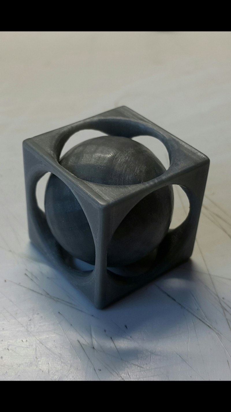 Sphère emprisonnée - imprisoned sphère