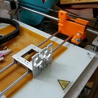Wide stable y Axis guide bearing mounts for Creatr and Creatr XL - Thumbnail 2