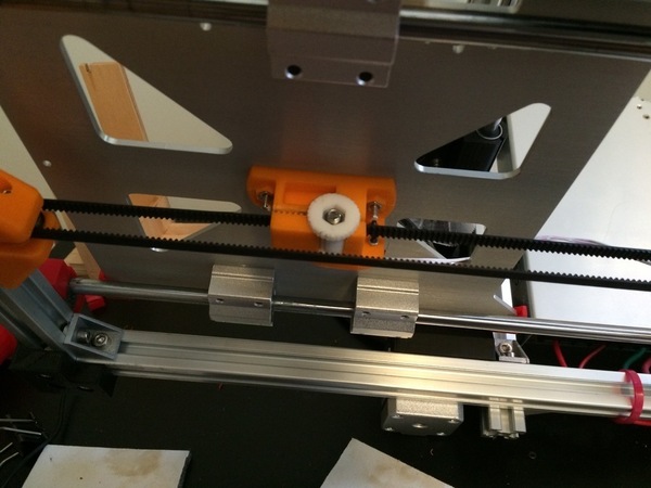 Adjustable tension carriage (Max Micron and other Prusa i3)