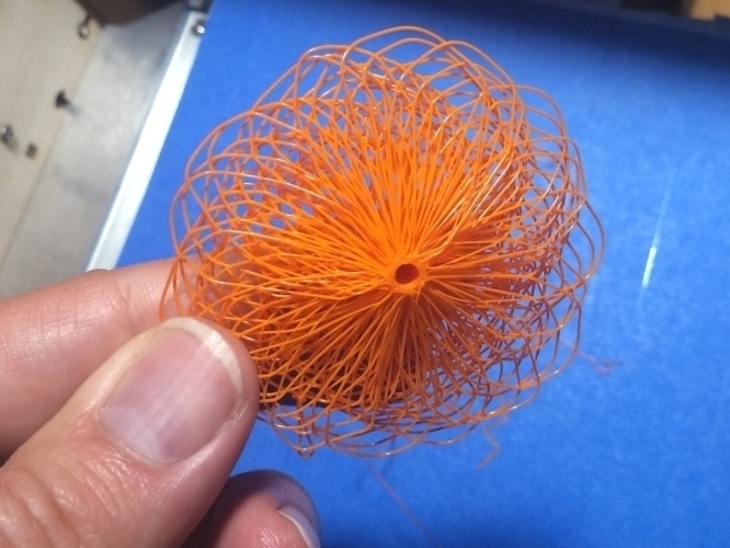 Super Flowers (drooloop flowers) Wide Petal- customizable 3D Print 109127
