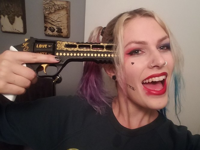 Harley Quinn Handgun - Suicide Squad 3D Print 109336