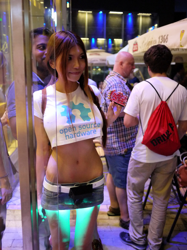 DIY Underlit LED (Hikaru) Skirt