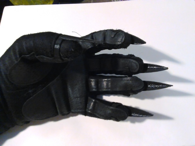 Venom Costume Claws 3D Print 110878