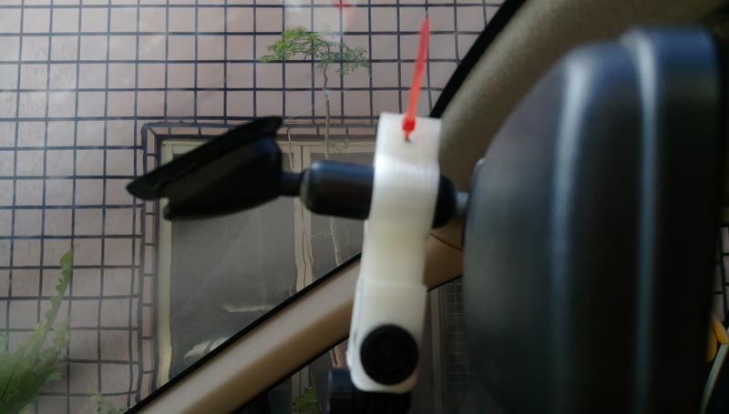 行車紀錄器改良腳架