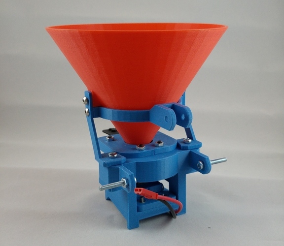 OpenRC Tractor fertilizer 3D Print 112713