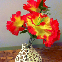 Small LIT Vooronoi Vase 3D Printing 112942