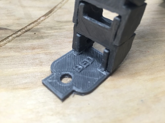 Yet Another Folger Tech 2020 i3 Y Axis Cable Chain Ends 3D Print 115426
