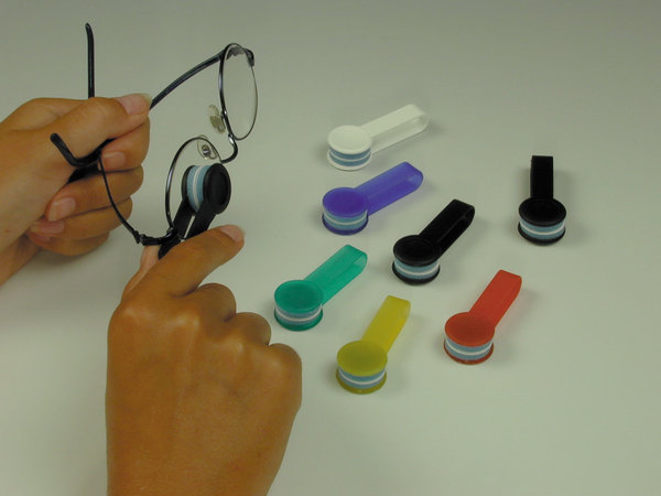 Glasses cleaner