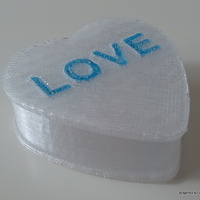 Heart box with LOVE - Thumbnail 3
