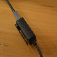 Belt clip for Playstation VR cable - Thumbnail 2