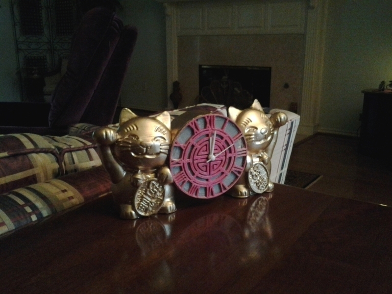 Lucky Cat Clock