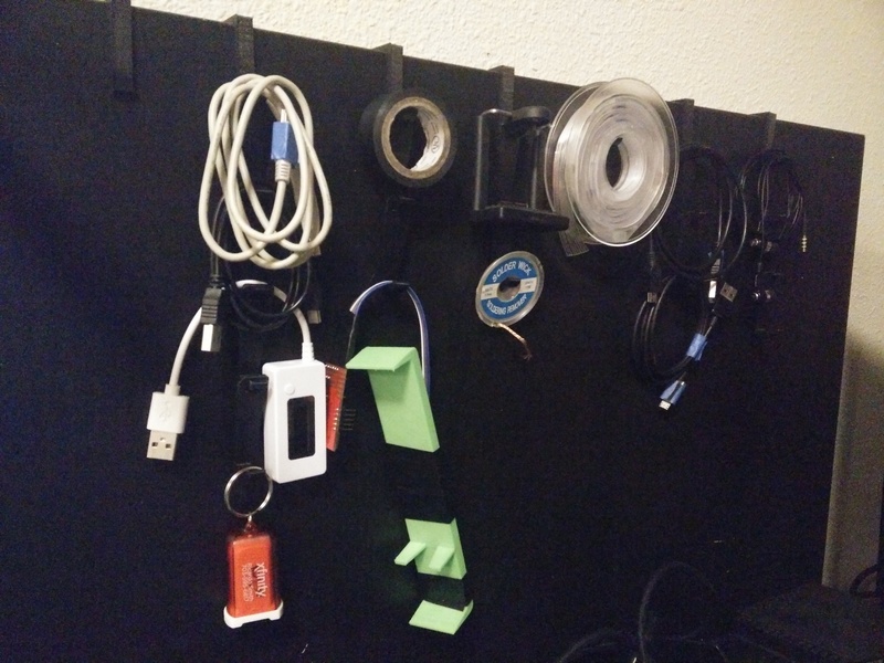 Chained Hanging Hooks