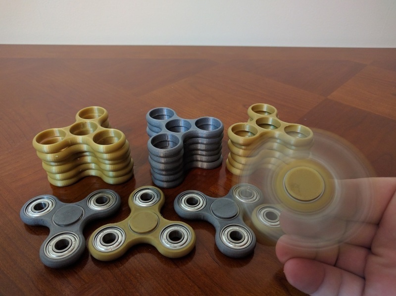 TRI SPINNER - Fidget Toy