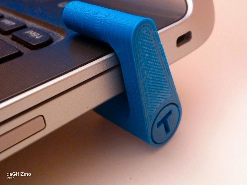 Laptop support