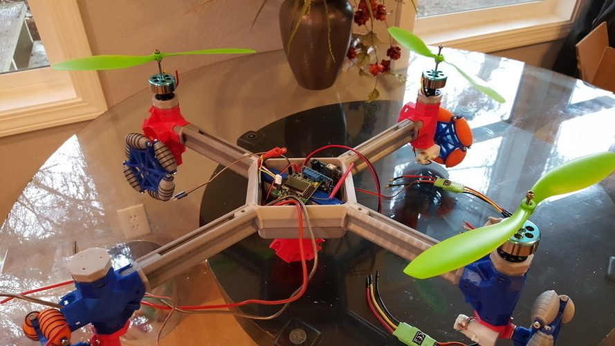 MakeWiths Flying Mongster - Land Air Sea Quadcopter