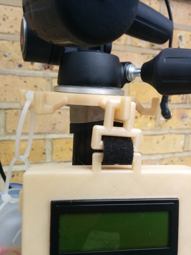 Manfrotto tripod hanger set