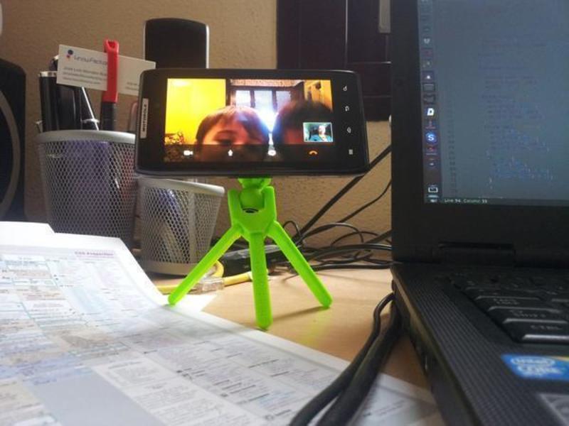 A useful 3D-printed tripod (1/4-20 screw reqd) - UPDATED (July 3
