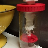 Pickling press for 24oz wide mouth mason jars - Thumbnail 2