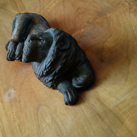 Carved stone lion statue - Thumbnail 3