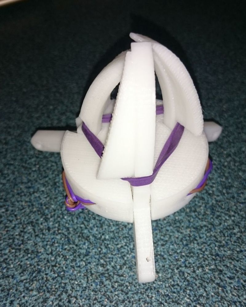 Jak's 3 Claw Walnut Gripper