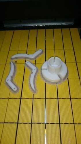 Jak's 3 Claw Walnut Gripper 3D Print 118786