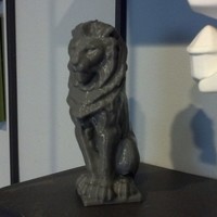 Lion Statue  - Thumbnail 2