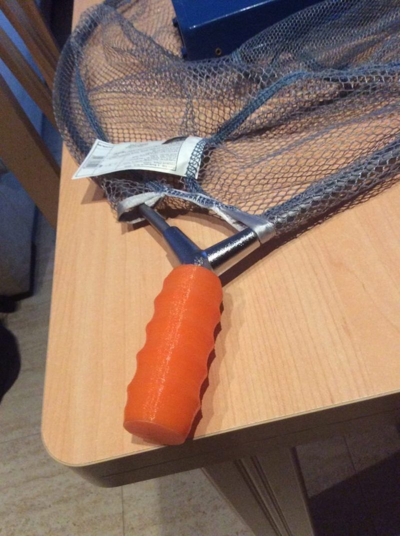 Handler for fishing landing net Carpelan