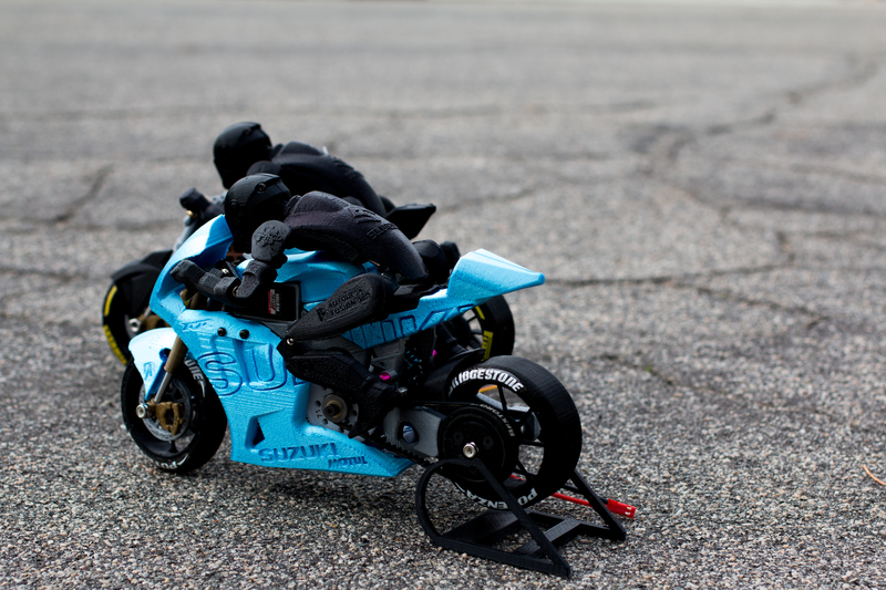 2016 Suzuki GSX-RR MotoGP RC Motorcycle - Pinshape