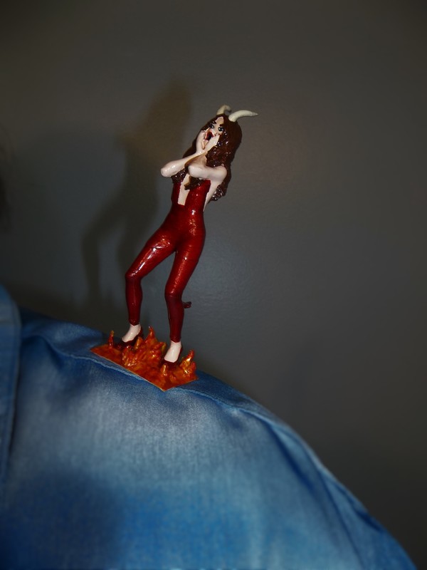 Medium TEMPTATION (Devil on my shoulder) 3D Printing 126587