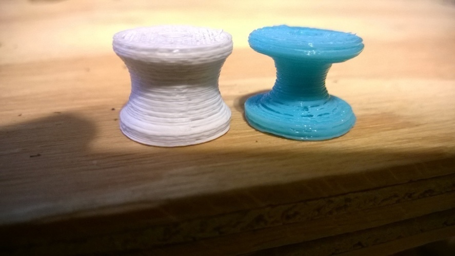Filament Guide Roller for Peg Board 3D Print 129339