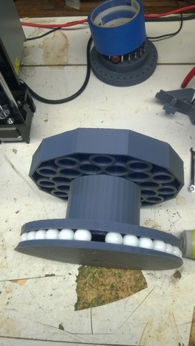 Tool Carousel Remix V_2 with rotating base 3D Print 129380