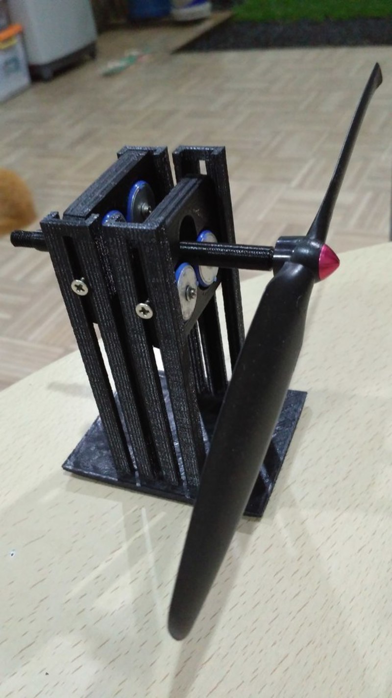balancer tools for self tightening propeller (using tamiya rolle