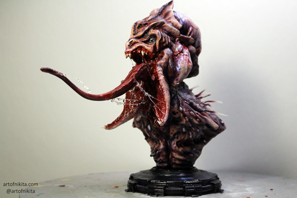 Alien Spitter