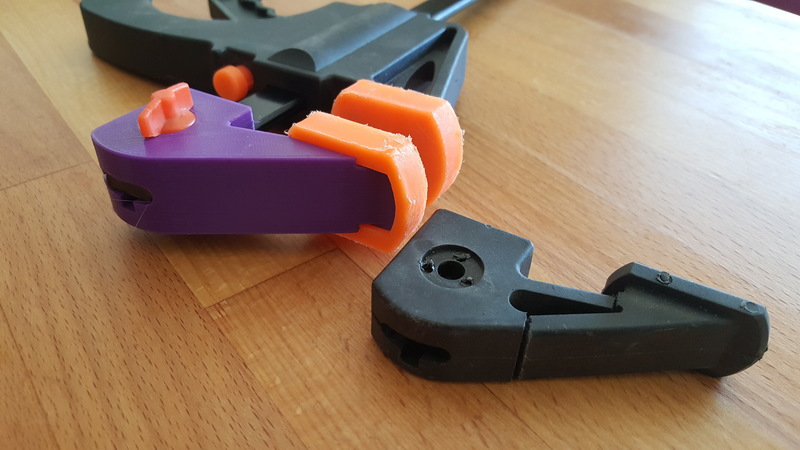 Clamping jaw