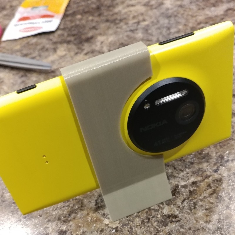 Lumia 1020 Tripod Attachment