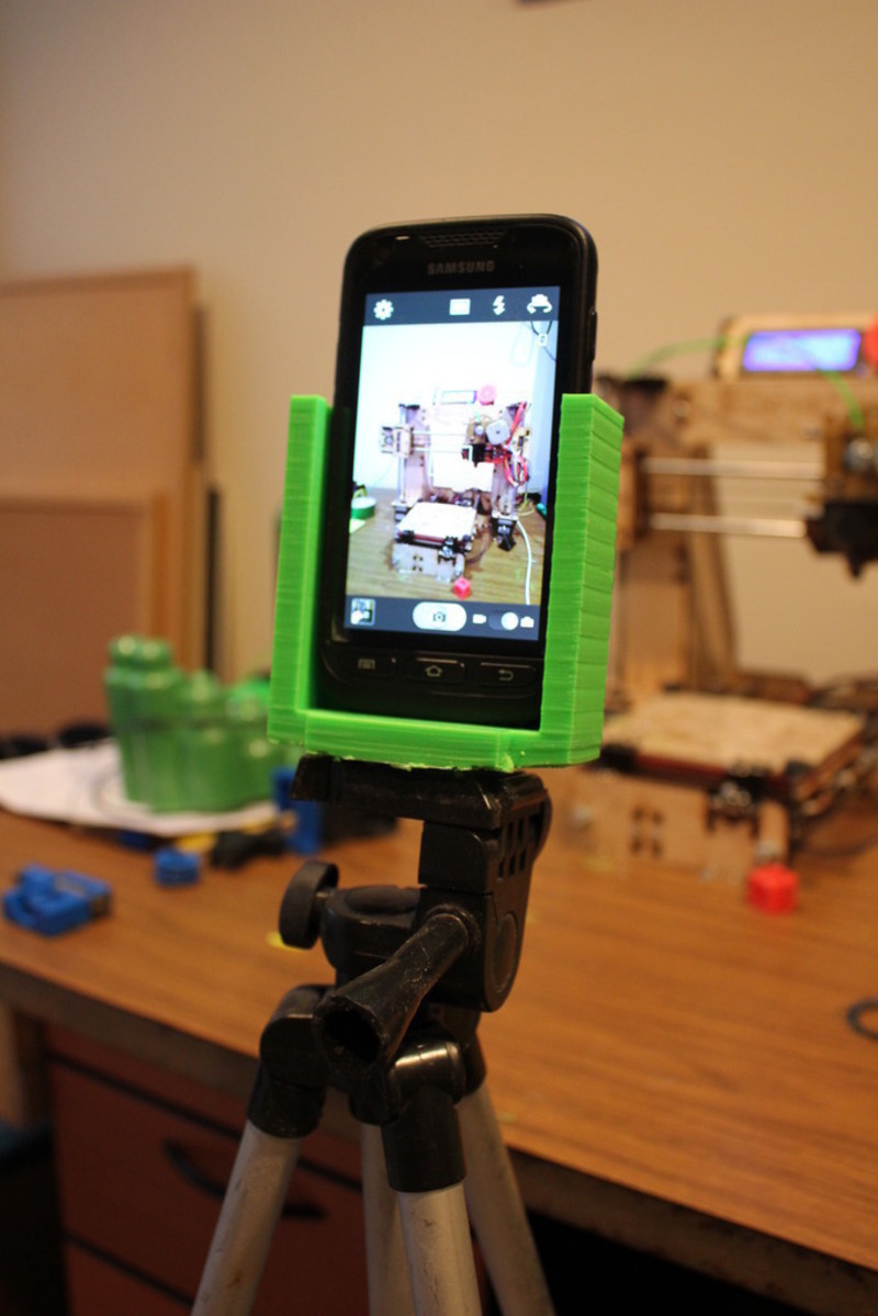 cell phone on tripod