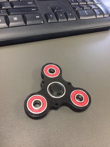 Curved Spinner 3D Print 136121